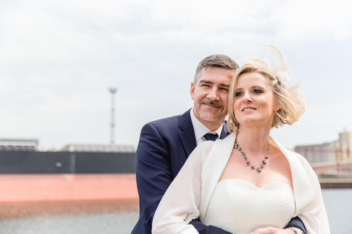 Hochzeit auf dem Schiff in Warnemünde.