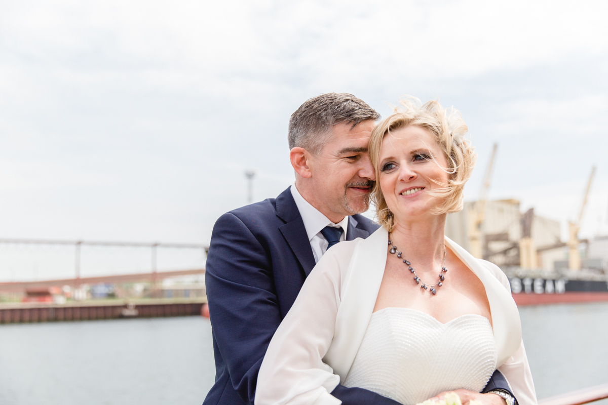 Heiraten auf dem Schiff in Warnemünde.