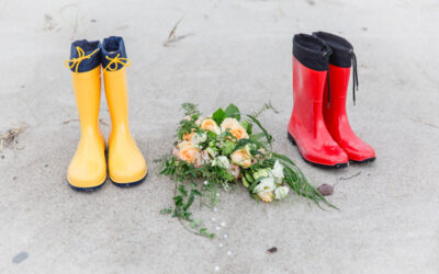 Schietwetter beim Brautpaarshooting – Teil 3: Passende Accessoires für eine Hochzeit im Regen