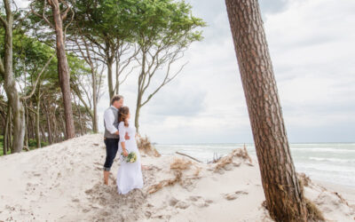 Ostsee-Elopement: Eine intime Hochzeit in Ahrenshoop