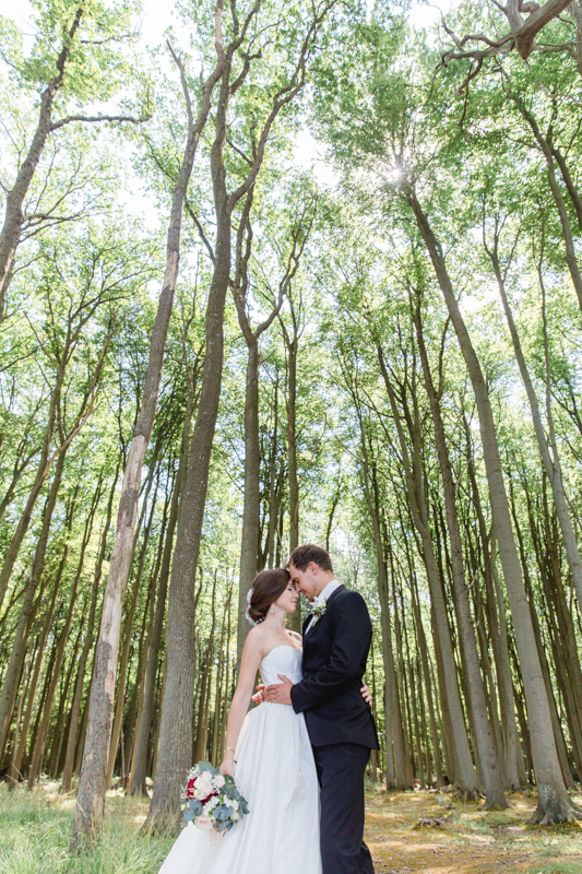 Fotoshooting mit einem Brautpaar im Gespensterwald.
