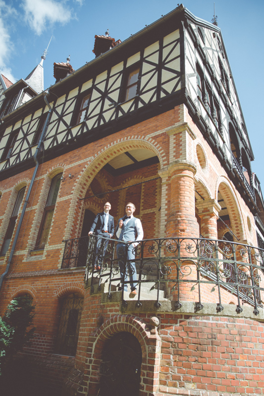 Hochzeit zweier Männer im Jagdschloss Gelbensande.