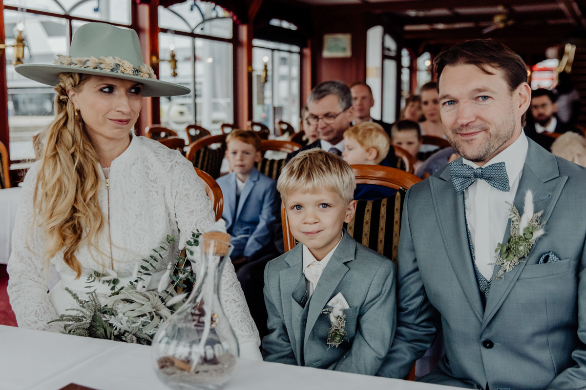 Heiraten auf dem Fahrgastschiff in Barth.